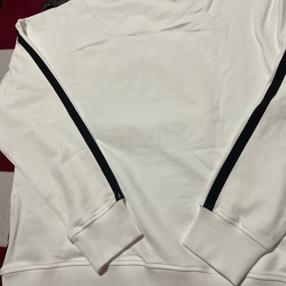 Moose Knuckle Sweatshirt - Picture 4 of 9